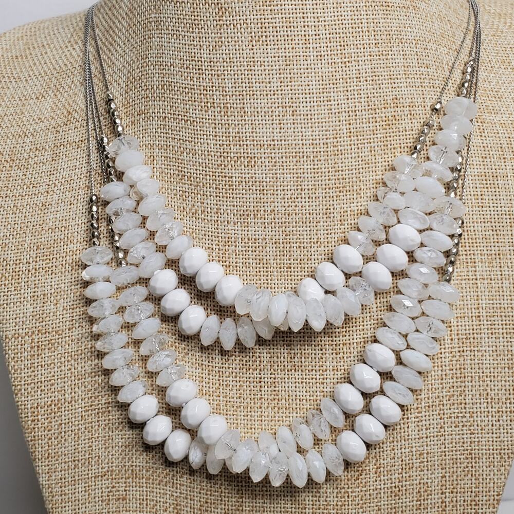 Vintage Necklace White Beaded w/ Silver Tone Multi Strand 18 Inch